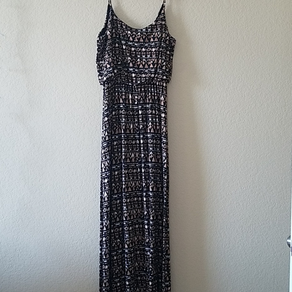 Patterned maxi dress